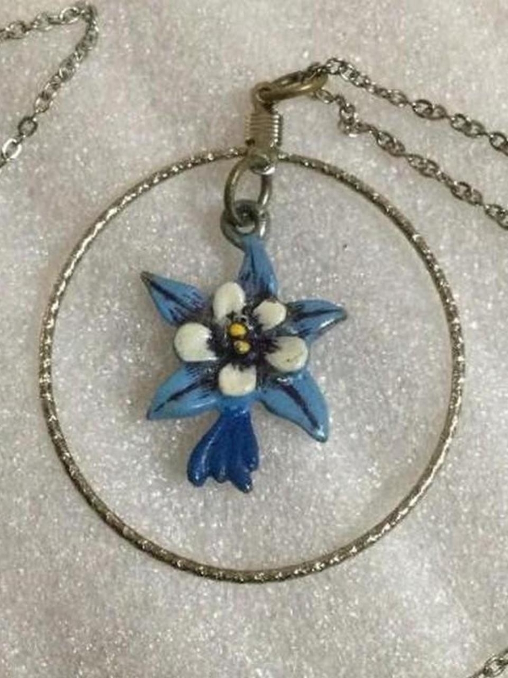 J. Ritter Flower Necklace